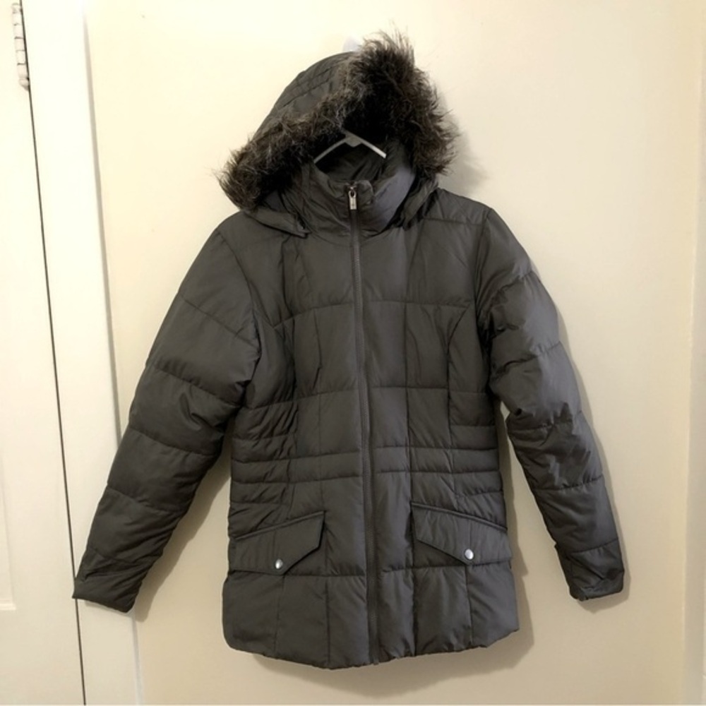 Columbia Lone Creek hooded  jacket. Size small. NWOT condition.